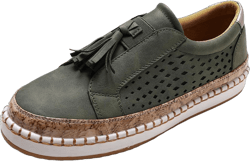MLAGJSS Slip on Shoes for Women Loafers Casual Low Top Sneakers Breathable Fashion Sneakers Comfortable Knit Casual Shoes 6 Green
