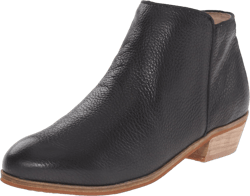 SoftWalk Women's Rocklin Ankle Boot 7.5 Black Veg Tumbled Leather