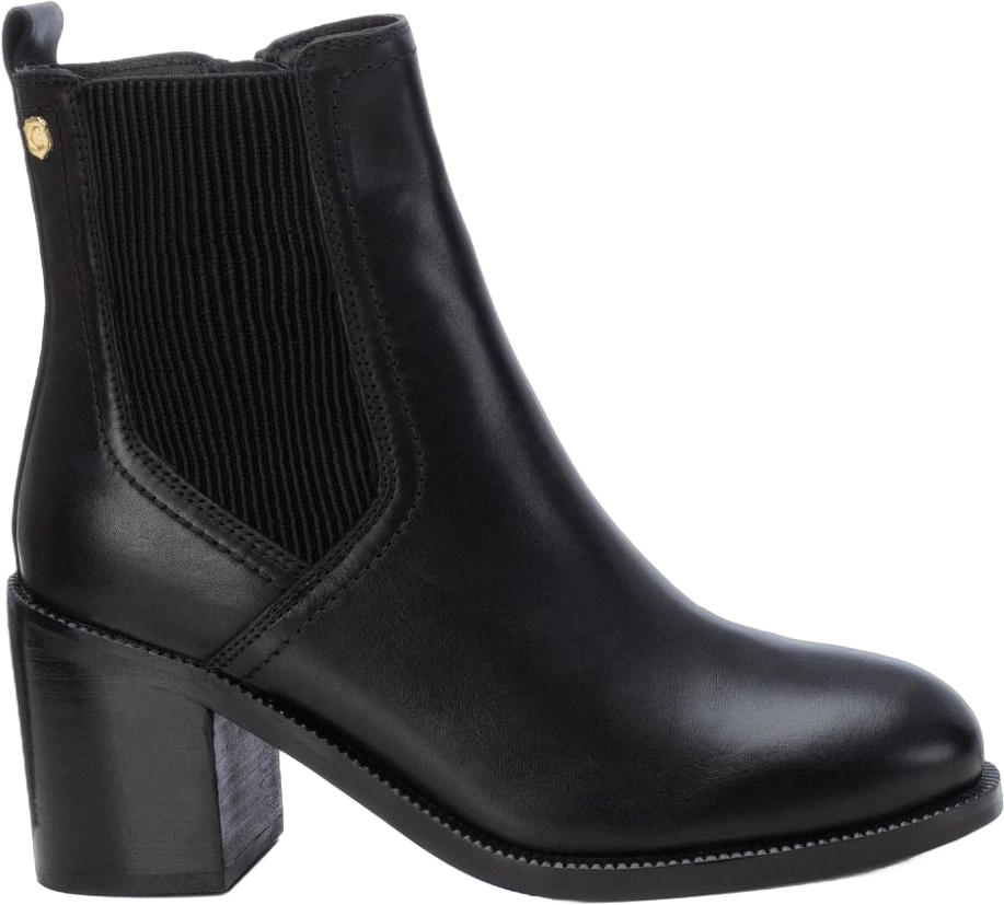 Carmela Women's Leather Booties 161019 - Black, 9